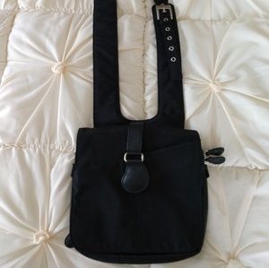 Ameribag Metro Crossbody Bag